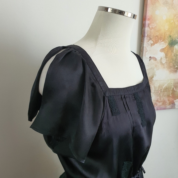 Sarah Jane Black Silk Dress with Split Sleeve and Drawstring Waistband Size 14 - Picture 2 of 10